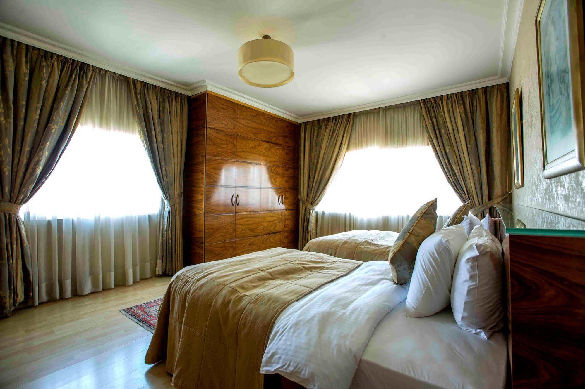 Lahoya Suites Bejrút Kültér fotó
