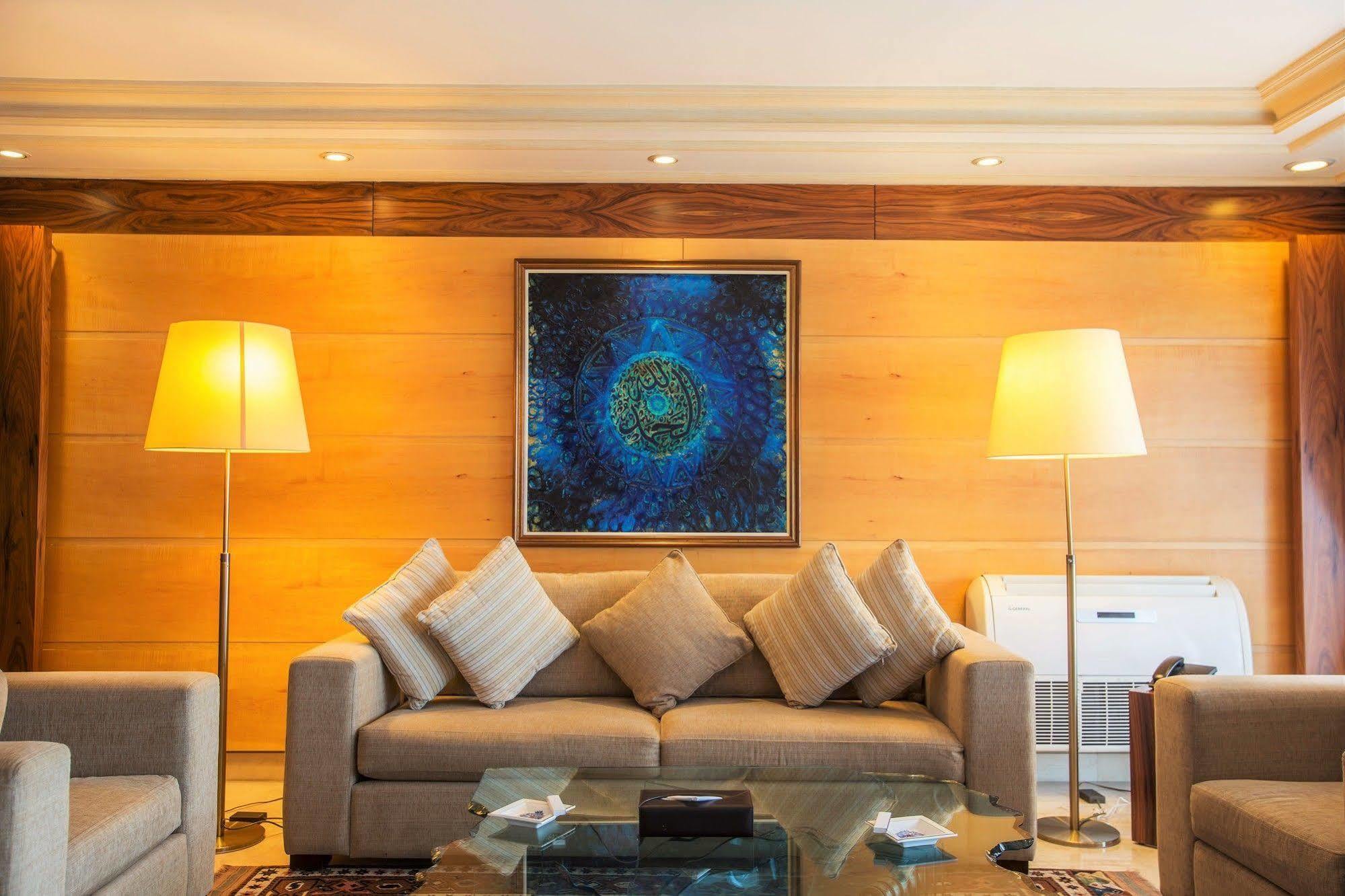 Lahoya Suites Bejrút Kültér fotó